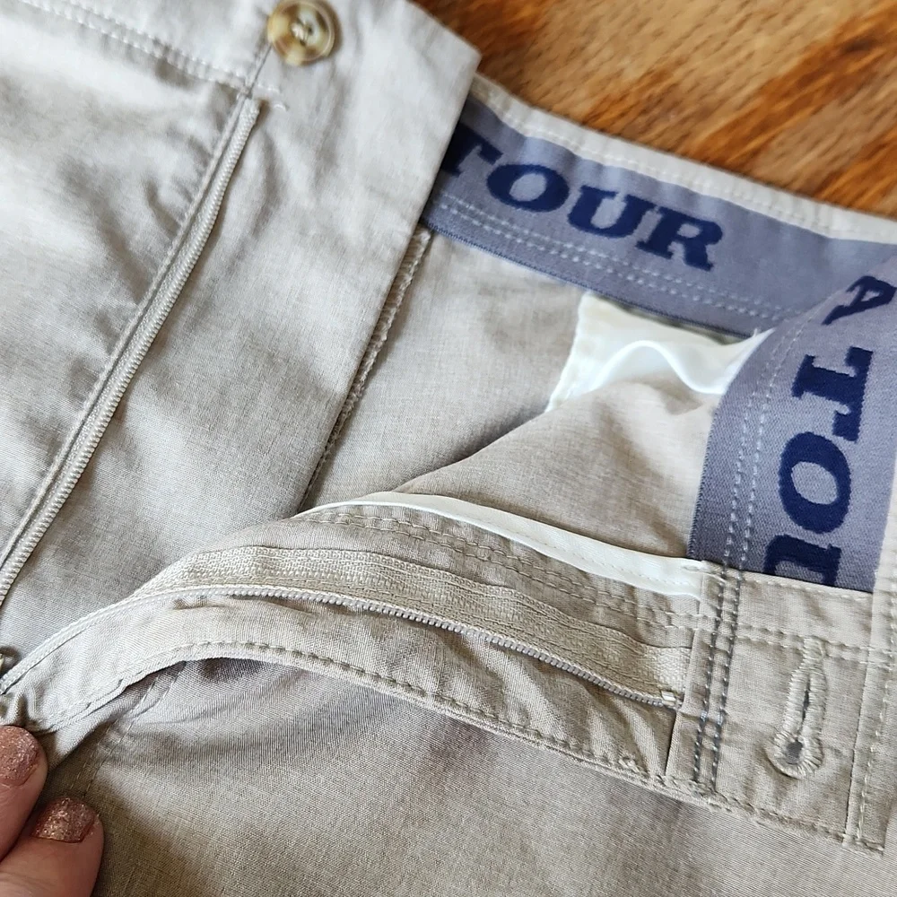 PGA Tour Shorts‎ Men's sz 38 tan golf